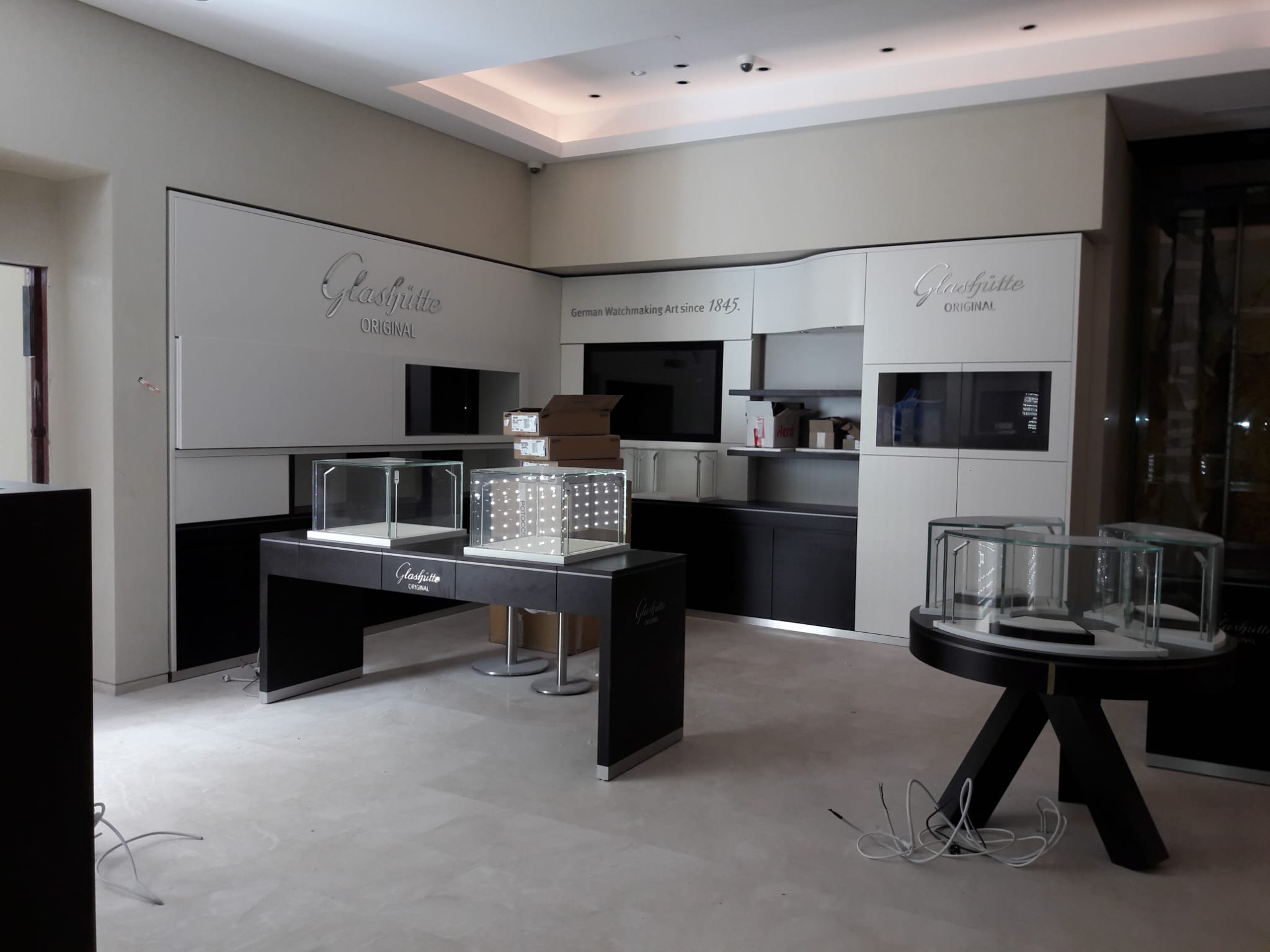 Emaar Square Mall | Hour Passion Mağaza Projemiz galeri görseli 4